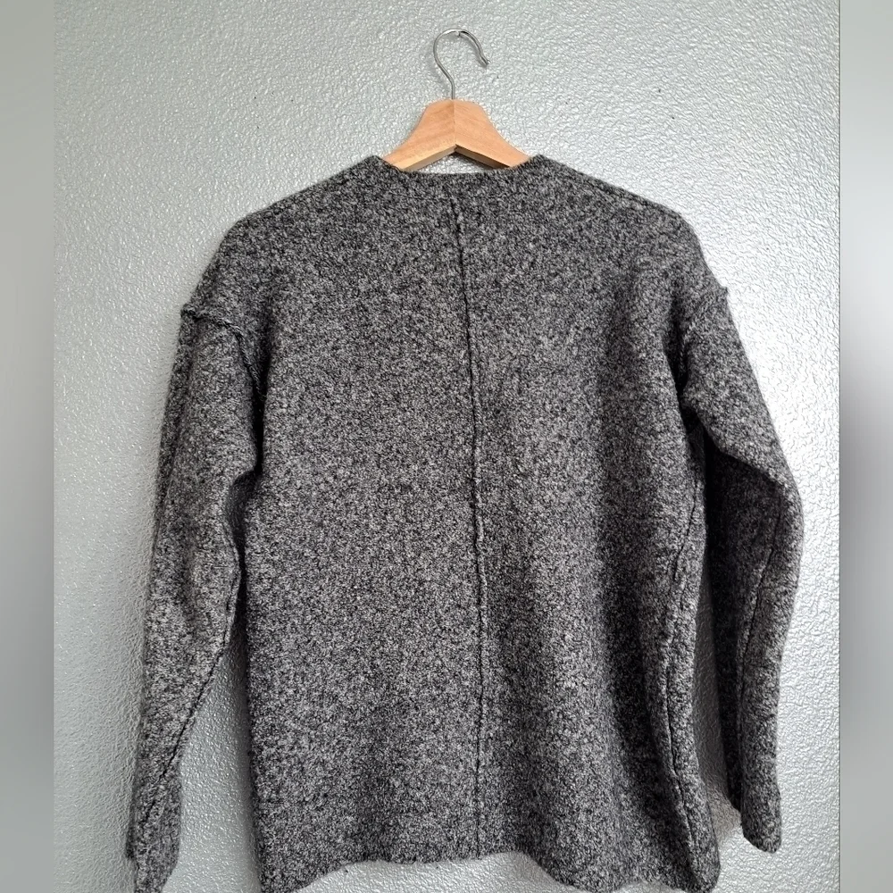 COPY - Joe's Salt & Pepper Wool Blend Crew Neck Sweater.    Size M